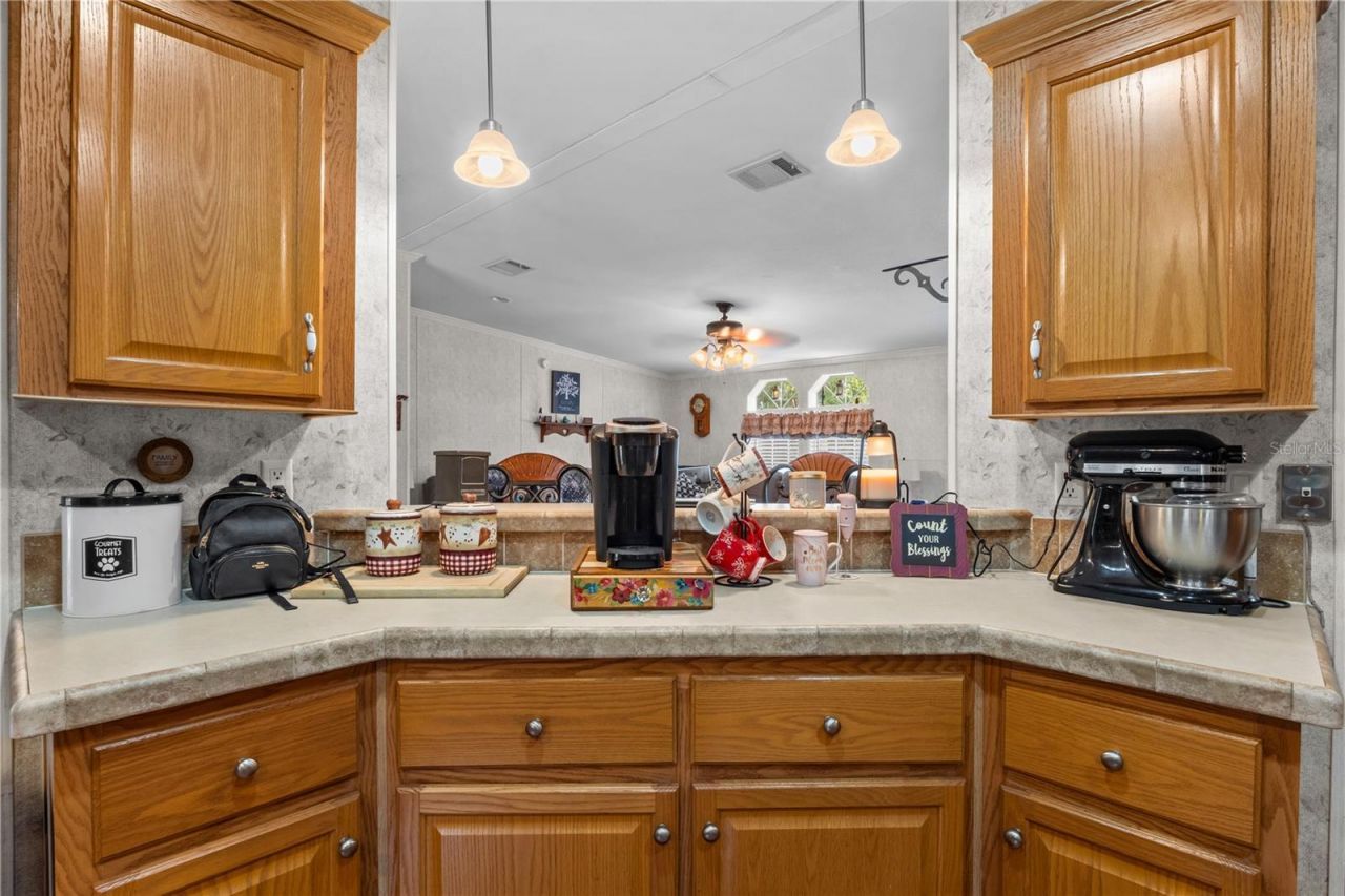 6679 NW 27th Place , Bell, FL 32619 Photo
