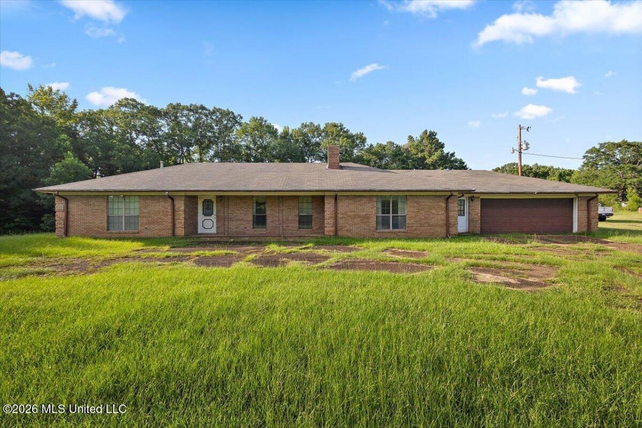13195 Old Port Gibson Road, Hazlehurst, MS 39083 Main Photo