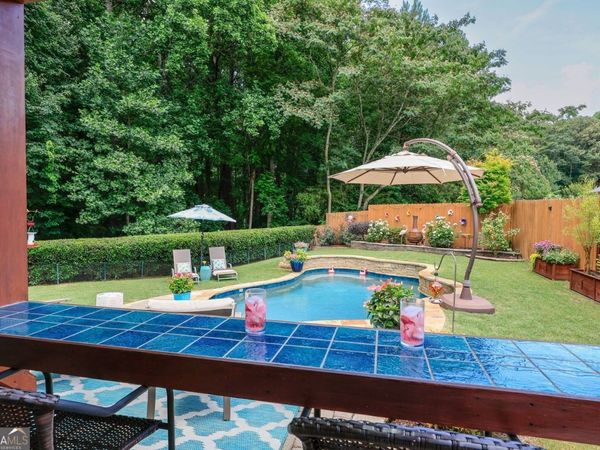 1384 Silvergate Drive, Mableton, GA 30126