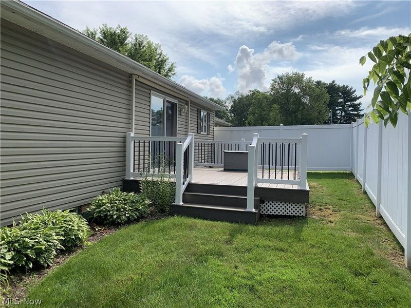 32 Stuart Street , Dalton, OH 44618 Photo 3