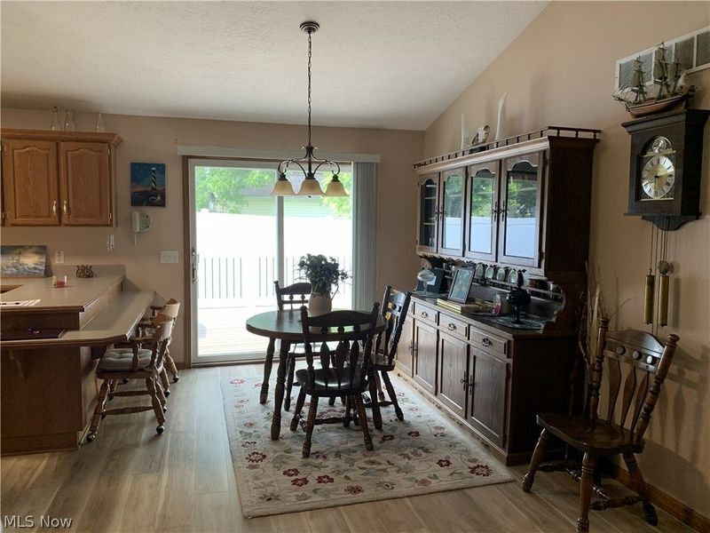 32 Stuart Street , Dalton, OH 44618 Photo 8