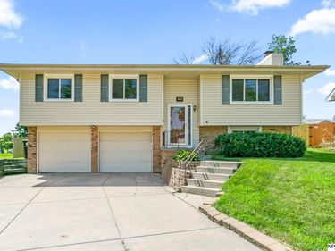 15909 Arbor Circle, Omaha, NE 68130