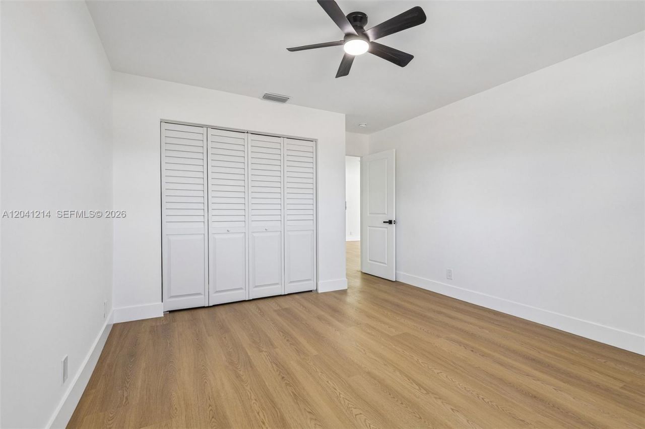 15010 E Falcons Lea Dr, Davie, FL 33331 Photo