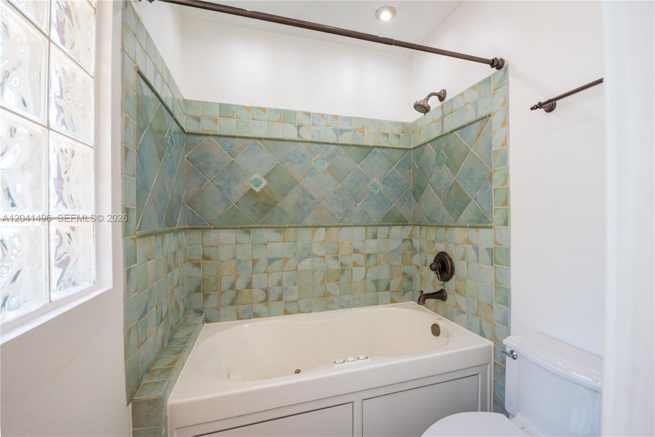 2133 N 14th Ave , Hollywood, FL 33020 Photo