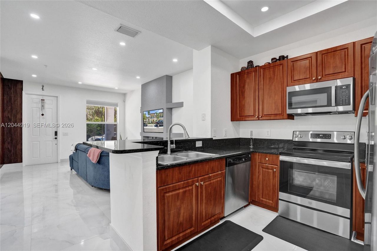 4760 Mimosa Pl , Unit 1015, Coconut Creek, FL 33073 Photo
