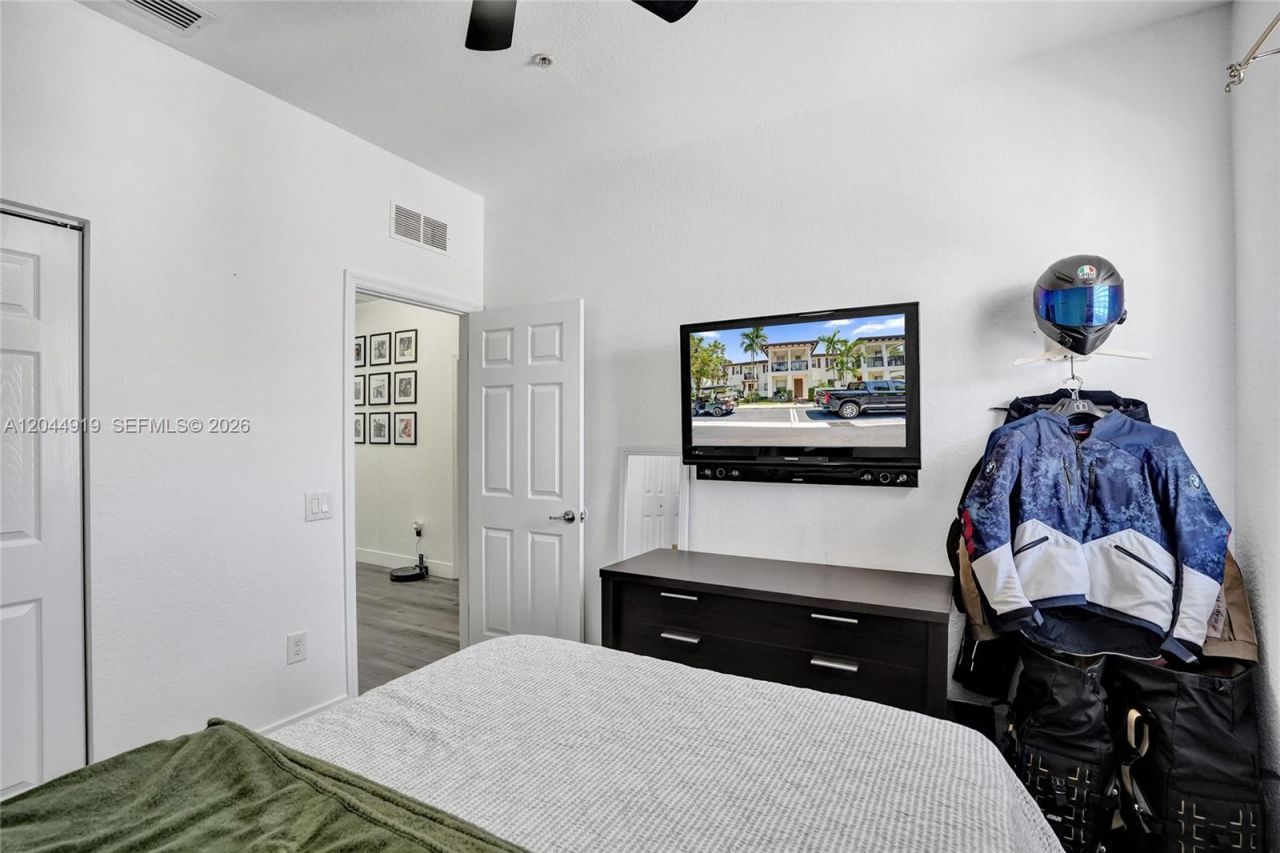 4760 Mimosa Pl , Unit 1015, Coconut Creek, FL 33073 Photo