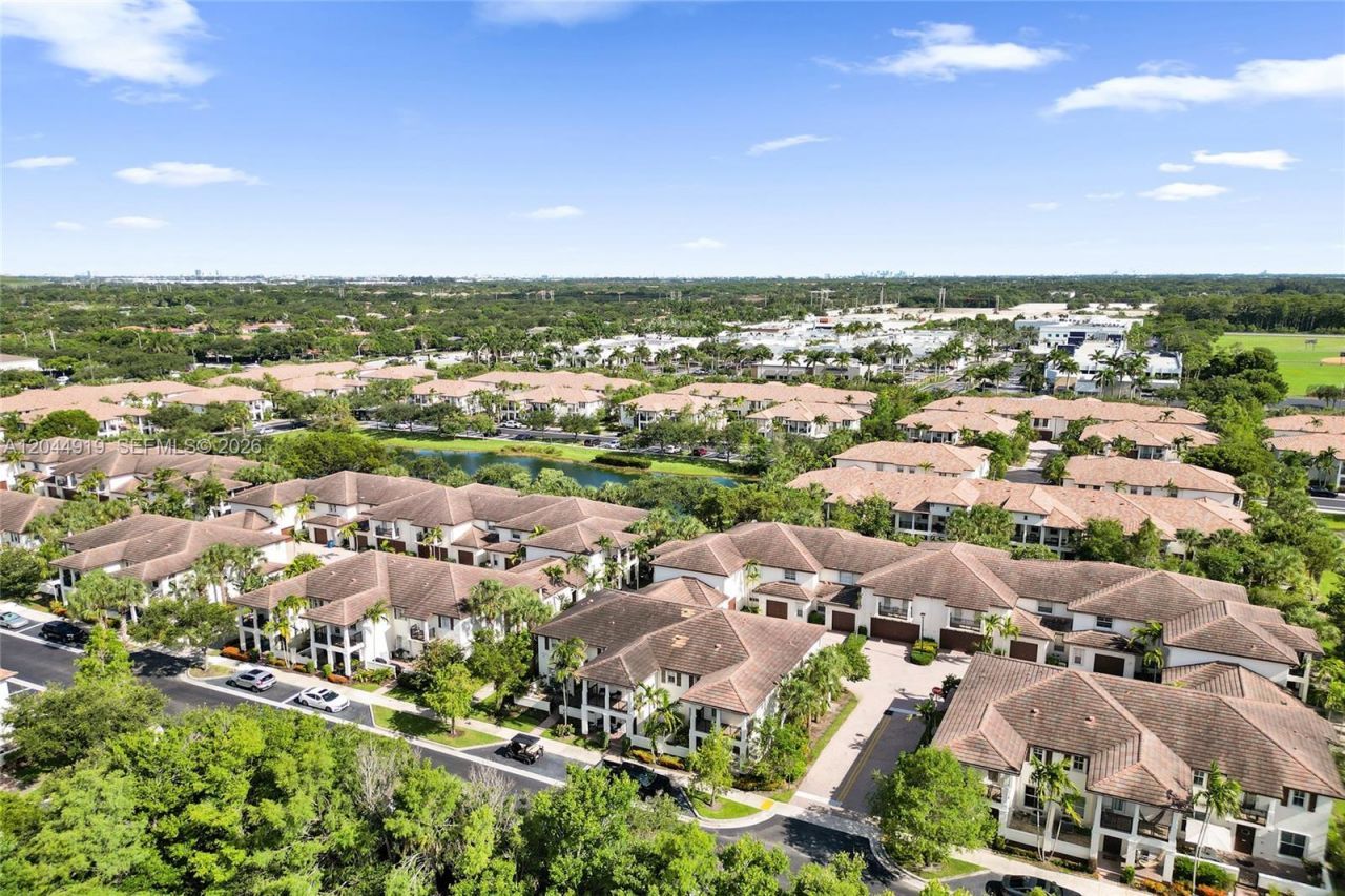 4760 Mimosa Pl , Unit 1015, Coconut Creek, FL 33073 Photo