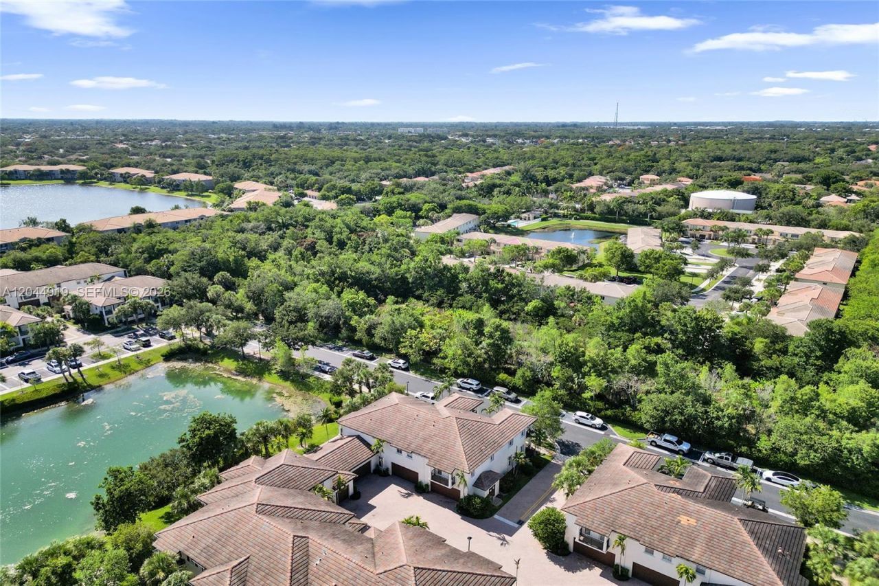 4760 Mimosa Pl , Unit 1015, Coconut Creek, FL 33073 Photo