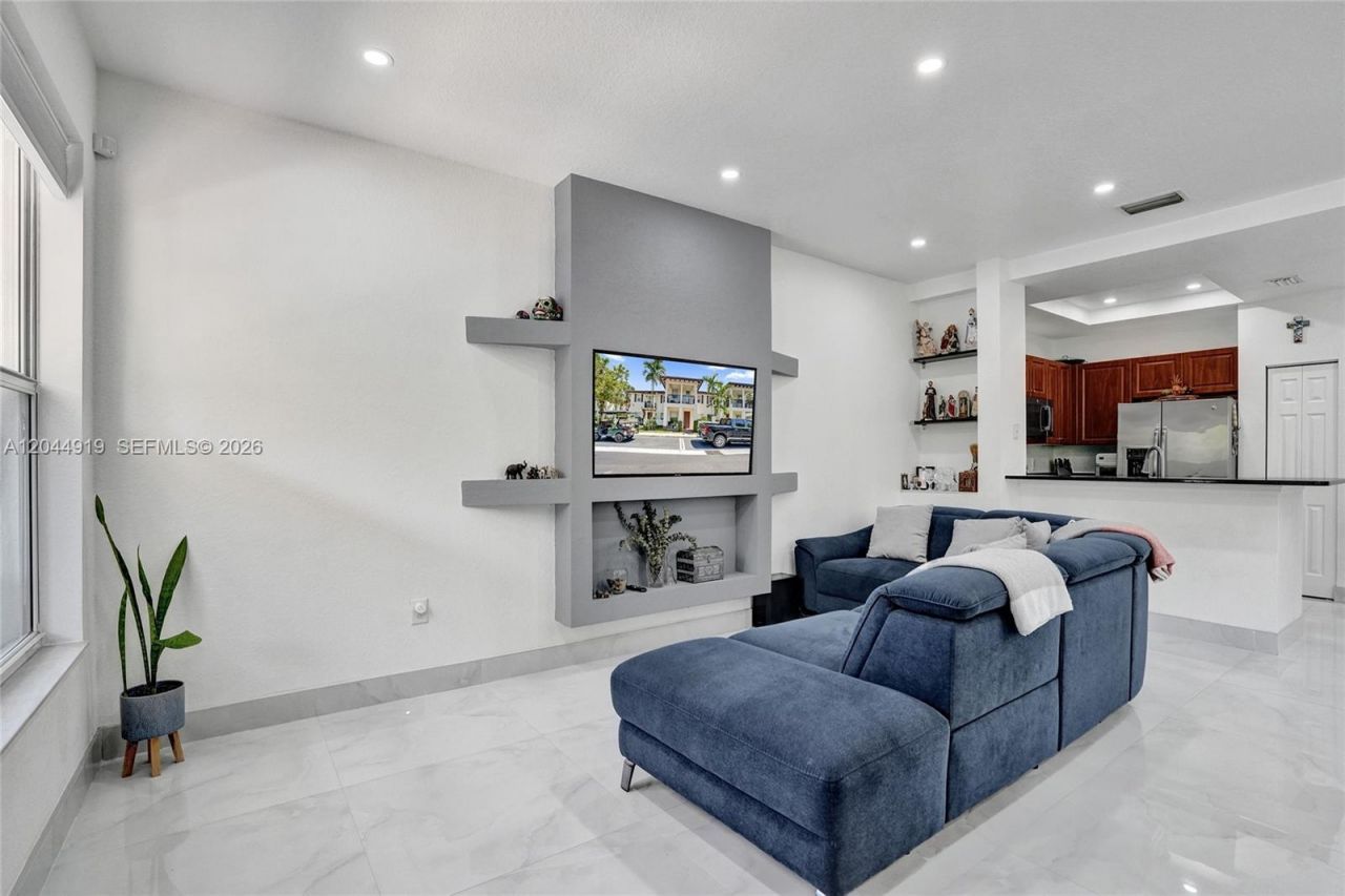 4760 Mimosa Pl , Unit 1015, Coconut Creek, FL 33073 Photo