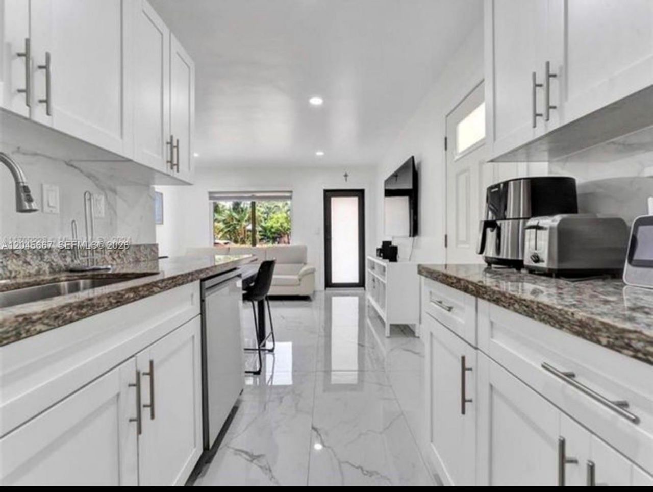 2730 NE 16th Ave , Pompano Beach, FL 33064 Photo