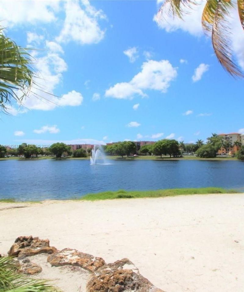 9369 Fontainebleau Blvd, Unit J225, Miami, FL 33172 Photo