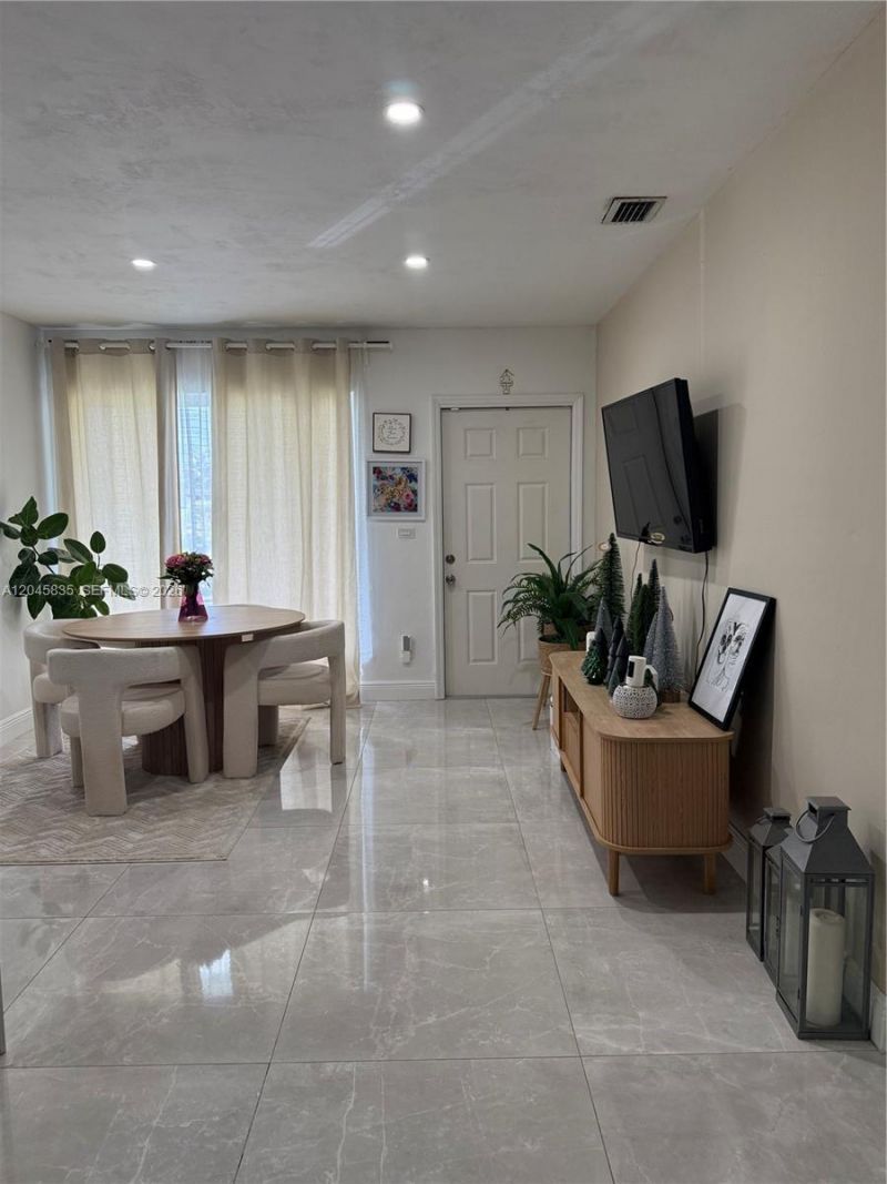 11960 SW 186th St , Unit 11960, Miami, FL 33177 Photo