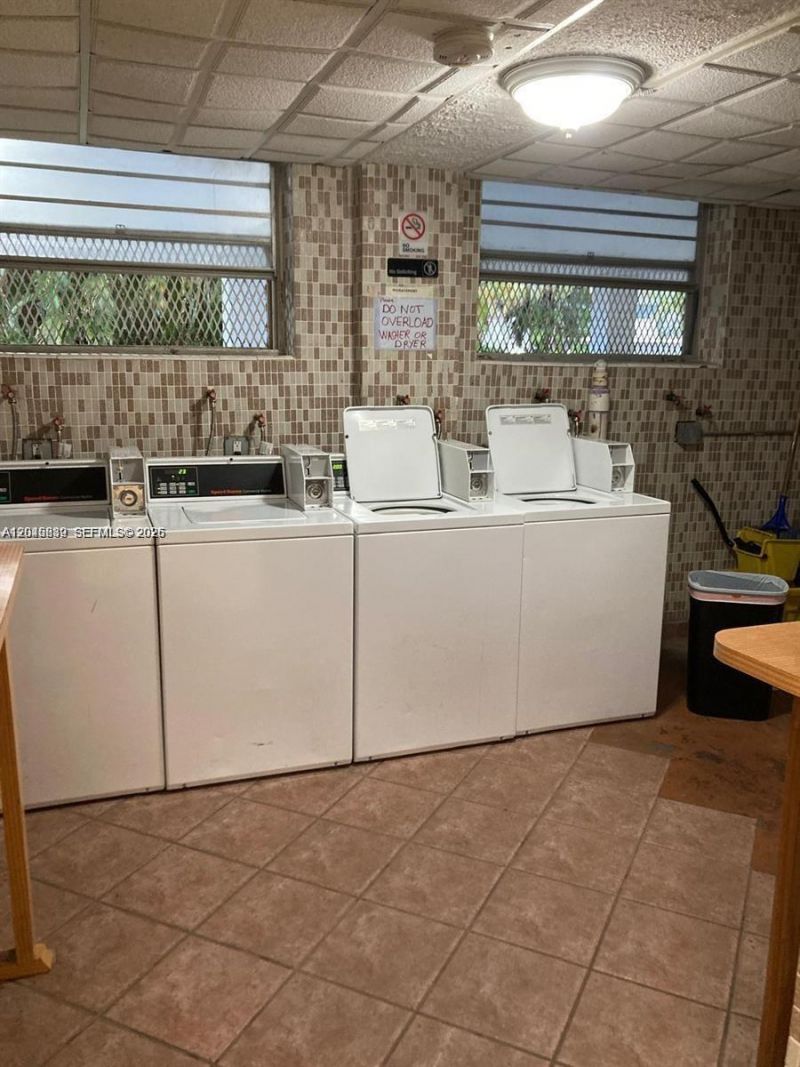 18100 Atlantic Blvd , Unit 312, Sunny Isles Beach, FL 33160 Photo