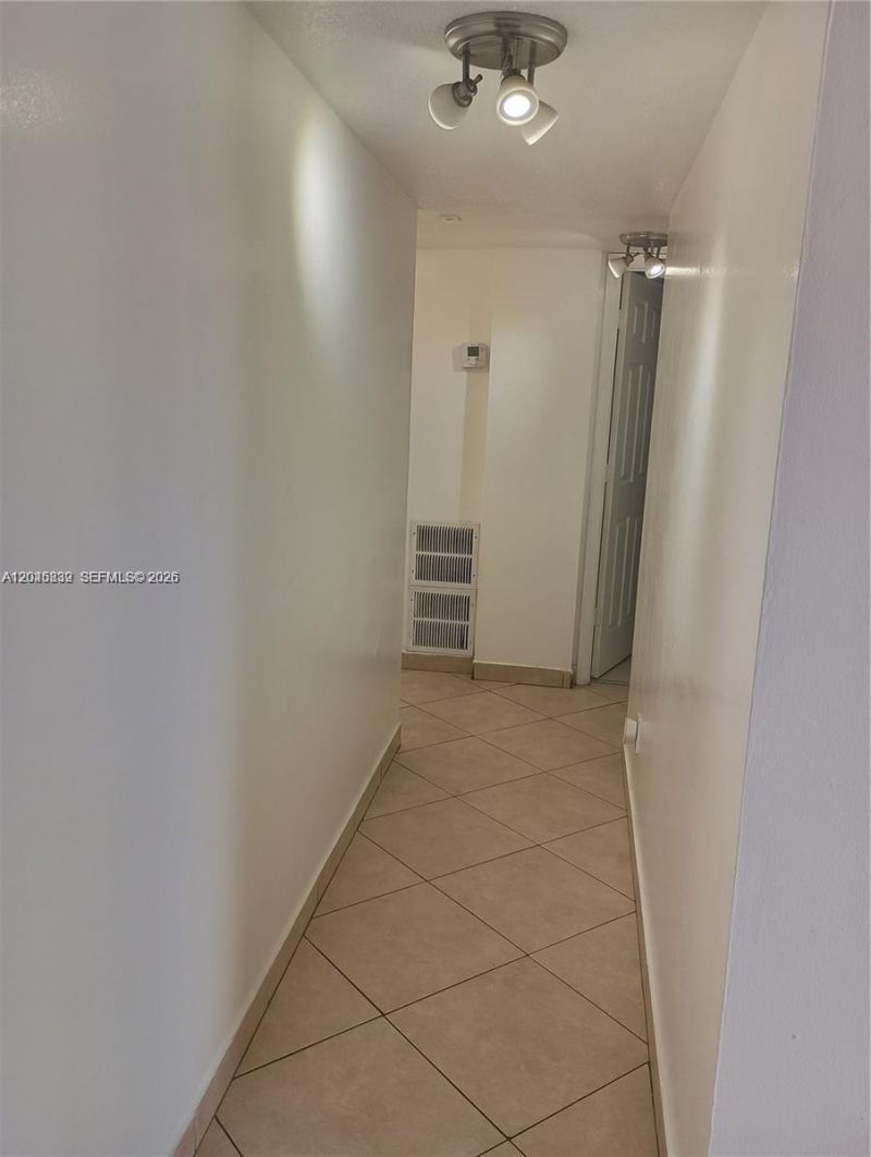 18100 Atlantic Blvd , Unit 312, Sunny Isles Beach, FL 33160 Photo