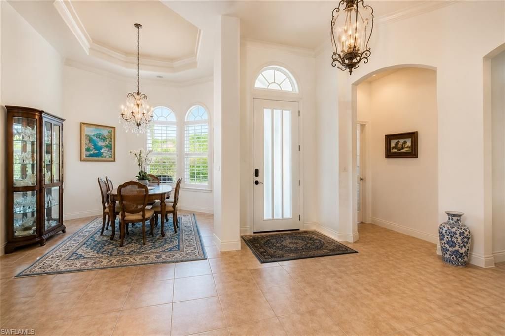 8263 Potomac Ln, Naples, FL 34104 Photo