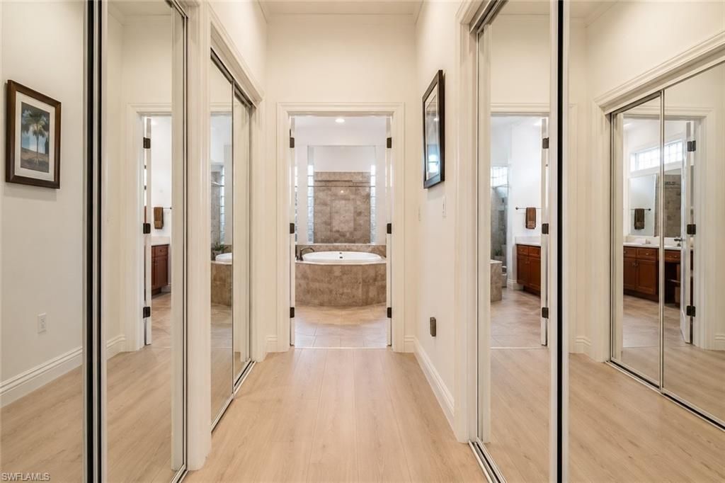 8263 Potomac Ln, Naples, FL 34104 Photo