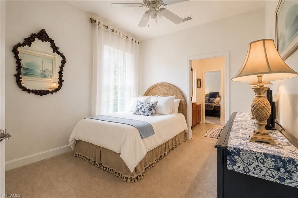 8263 Potomac Ln, Naples, FL 34104 Photo