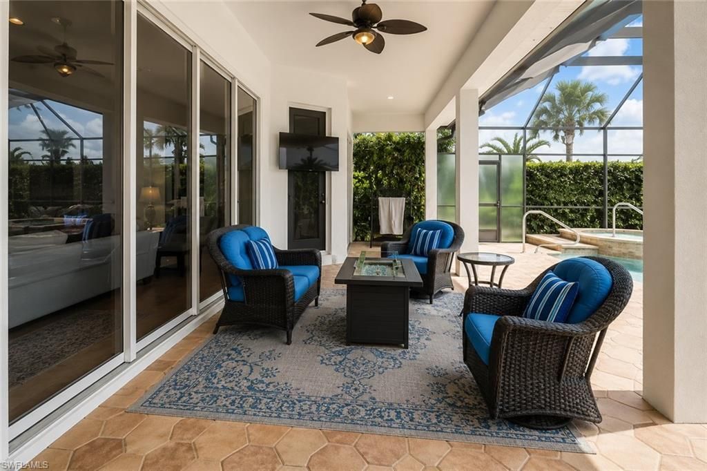 8263 Potomac Ln, Naples, FL 34104 Photo