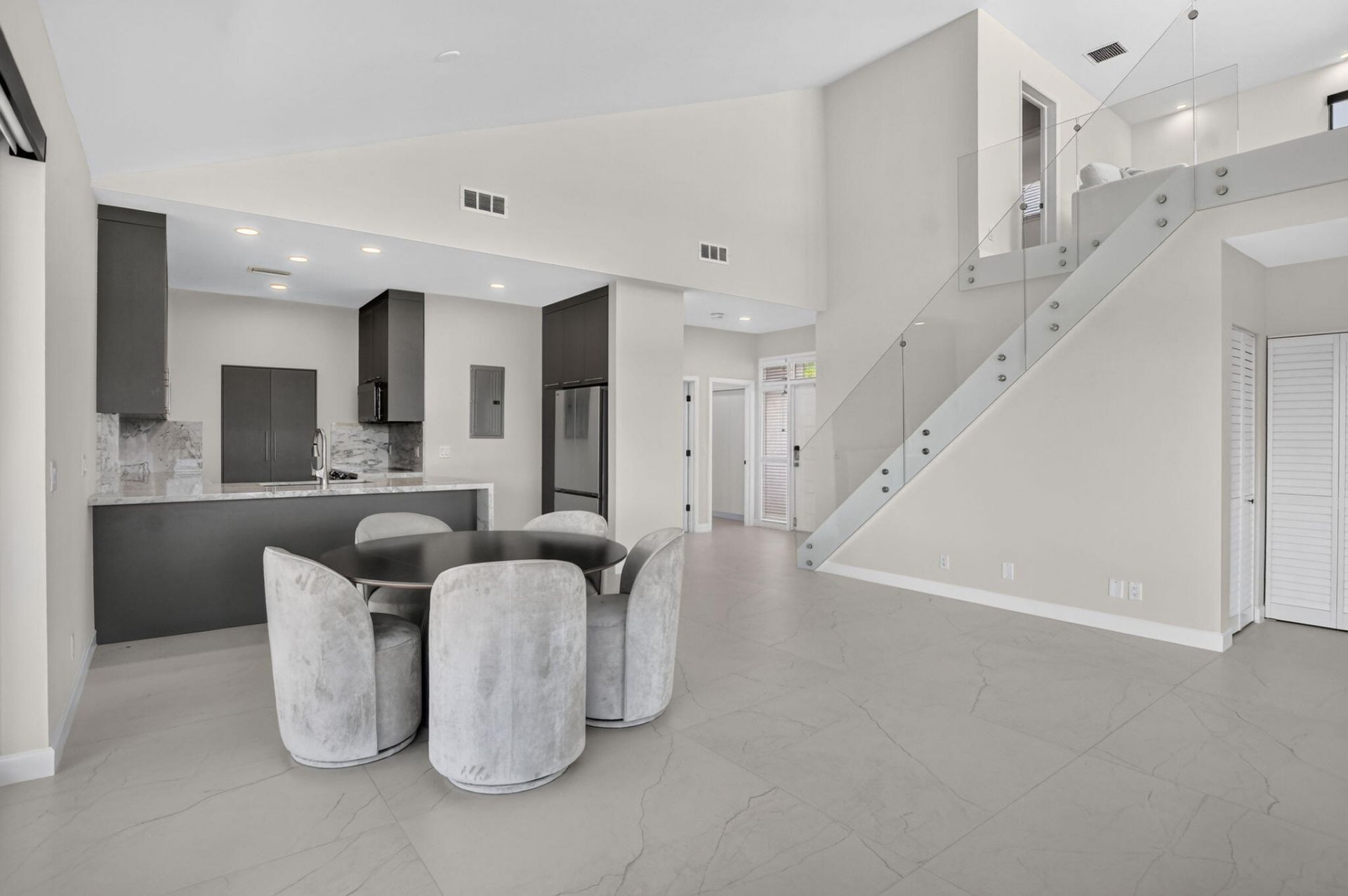 19317 Sabal Lake Drive, Unit 5066, Boca Raton, FL 33434 Photo