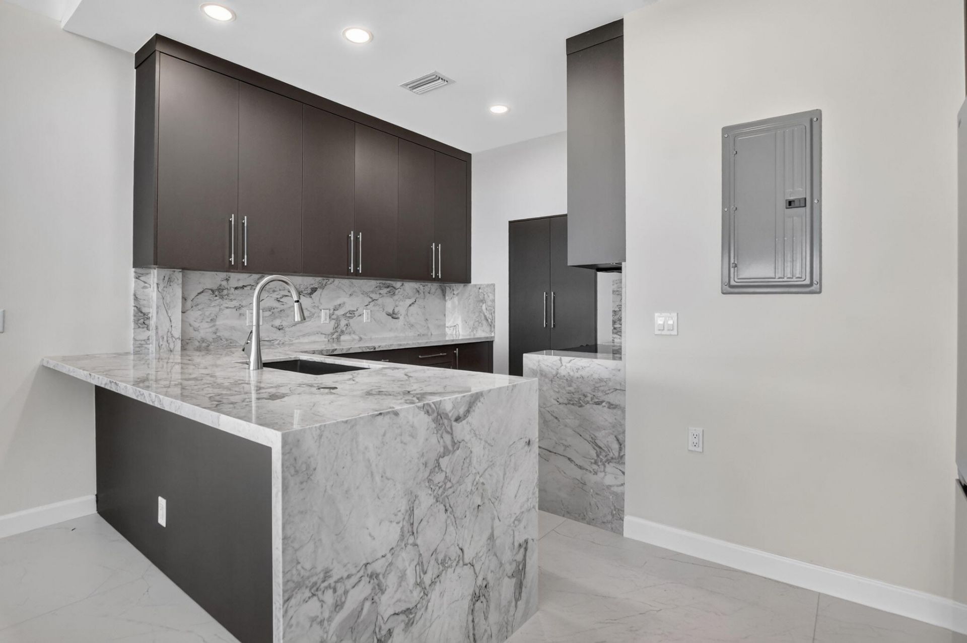 19317 Sabal Lake Drive, Unit 5066, Boca Raton, FL 33434 Photo