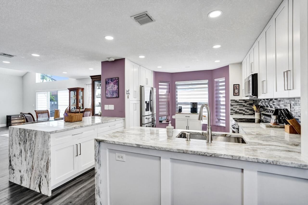 5222 Prairie Dunes Village Circle, Lake Worth, FL 33463 Photo