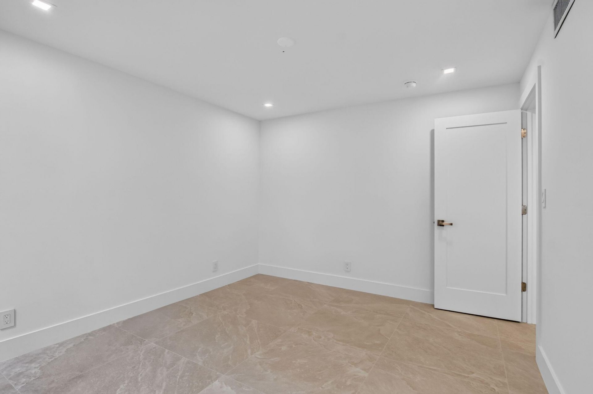 1403 Bridgewood Drive, Boca Raton, FL 33434 Photo