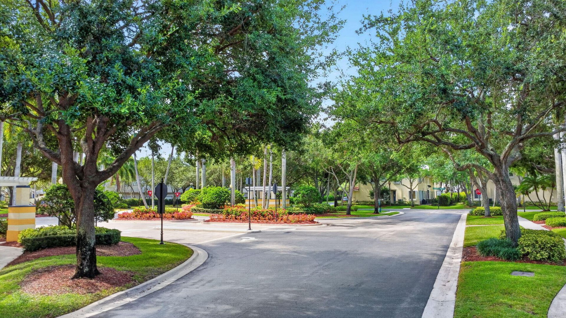 3117 N Evergreen Circle, Boynton Beach, FL 33426 Photo