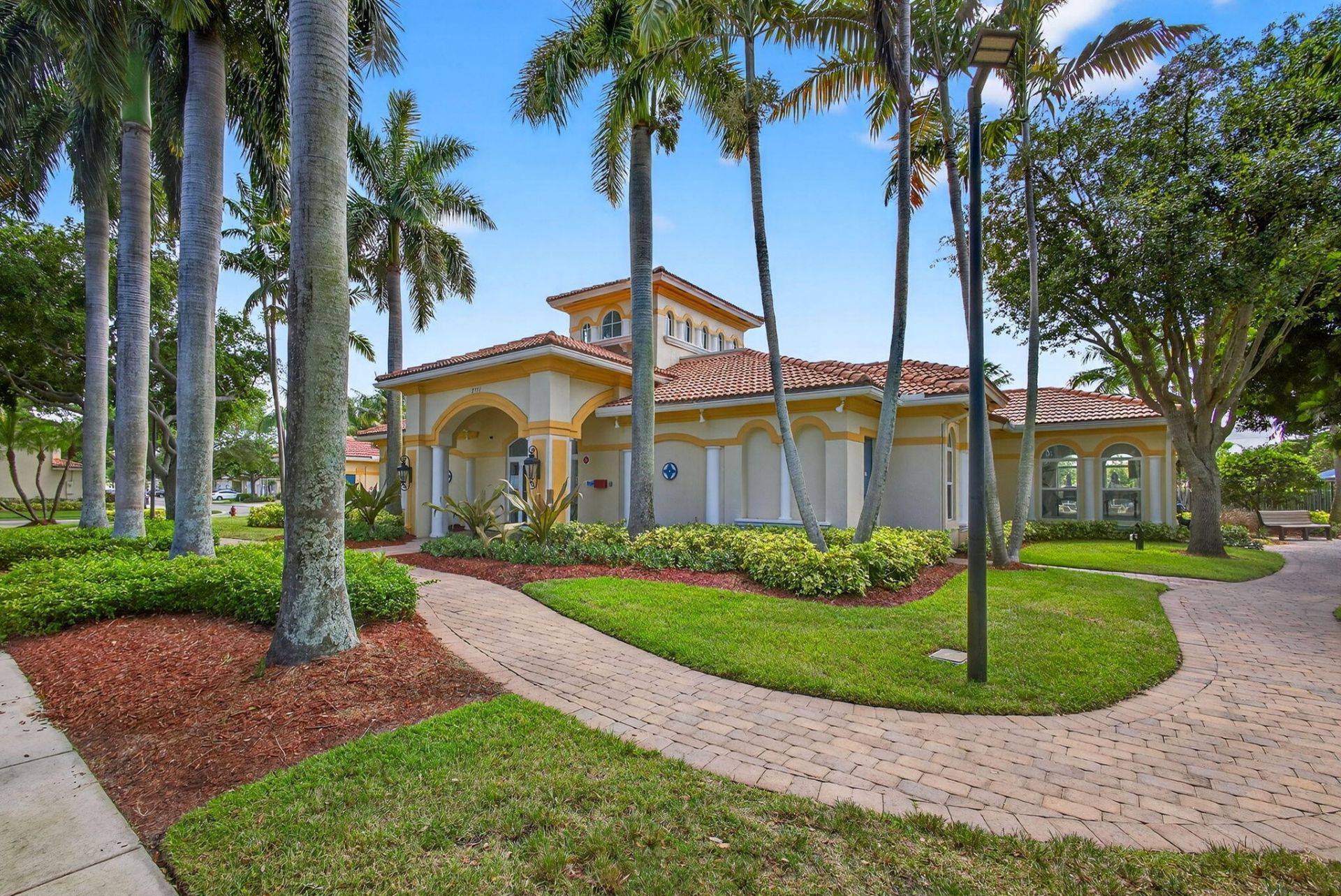 3117 N Evergreen Circle, Boynton Beach, FL 33426 Photo