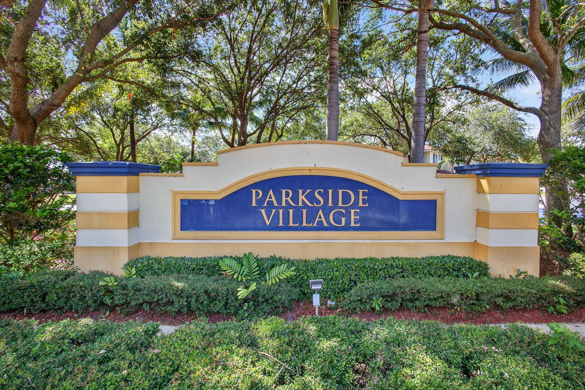 3117 N Evergreen Circle, Boynton Beach, FL 33426 Photo