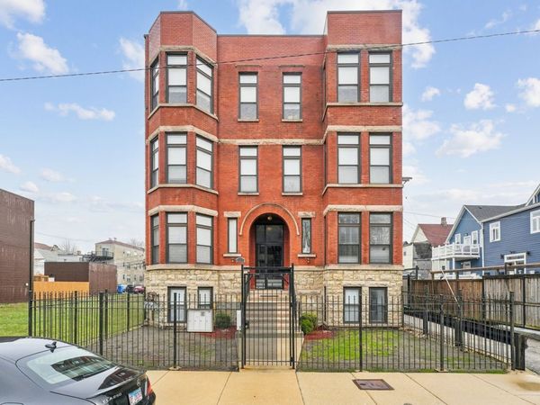 4345 S Langley Avenue , Unit 1S, Chicago, IL 60653