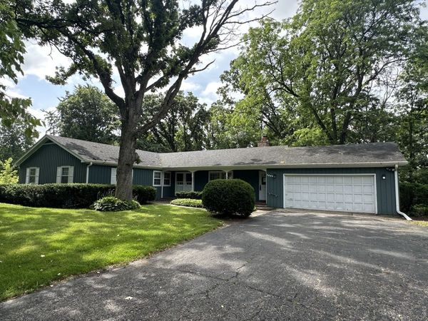 7409 Chesterfield Road , Crystal Lake, IL 60012