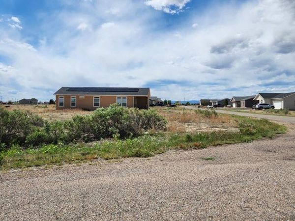 736 E Campbell, Pueblo West, CO 81007