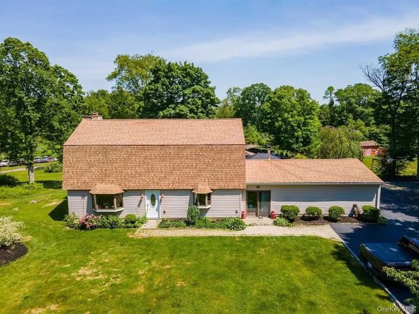 843 Farmers Mills Road, Carmel, NY 10512
