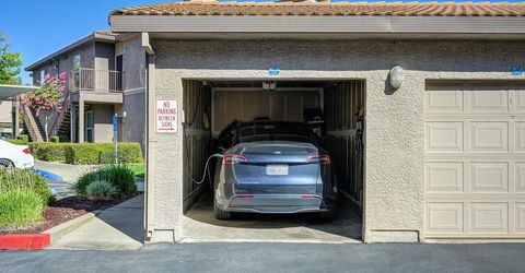 10001 Woodcreek Oaks Blvd #1811, Unit 1811, Roseville, CA 95747 Photo