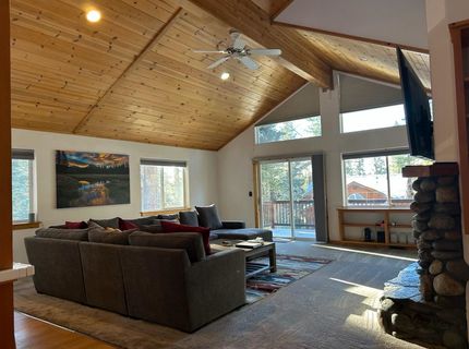 1055 Canterbury Drive, Kings Beach, CA 96143 Photo