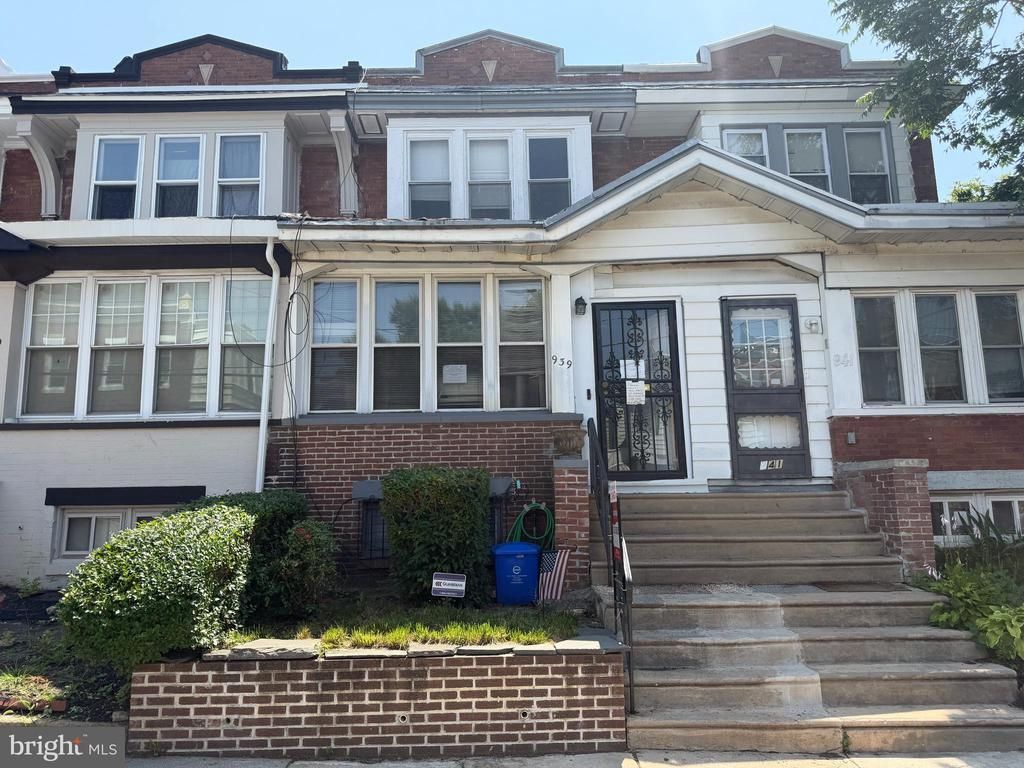 939 S 59th Street, Philadelphia, PA 19143 Main Photo