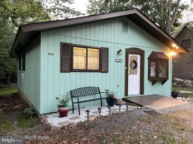 7108 ROBINWOOD DRIVE, TOBYHANNA, PA 18466