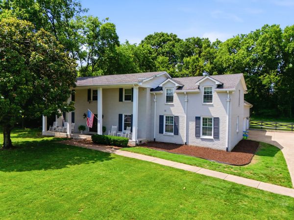 5212 Williamsburg Rd , Brentwood, TN 37027