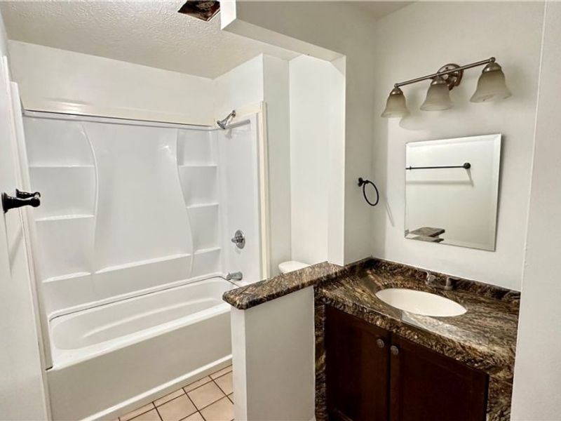 8557 N Akins Road, Unit 204, North Royalton, OH 44133 Photo 10