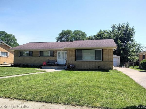 25210 Ridge Cliff Drive, Southfield, MI 48075