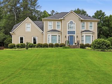 4713 Bedford Glenn , Flowery Branch, GA 30542