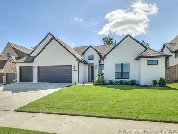 11409 S Nandina Place, Jenks, OK 74037