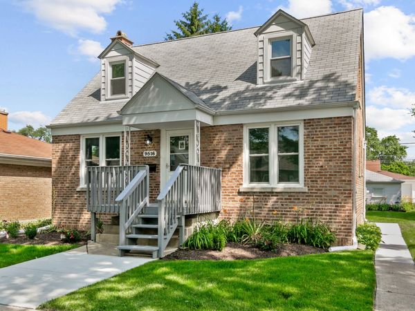 9516 Jackson Avenue , Brookfield, IL 60513