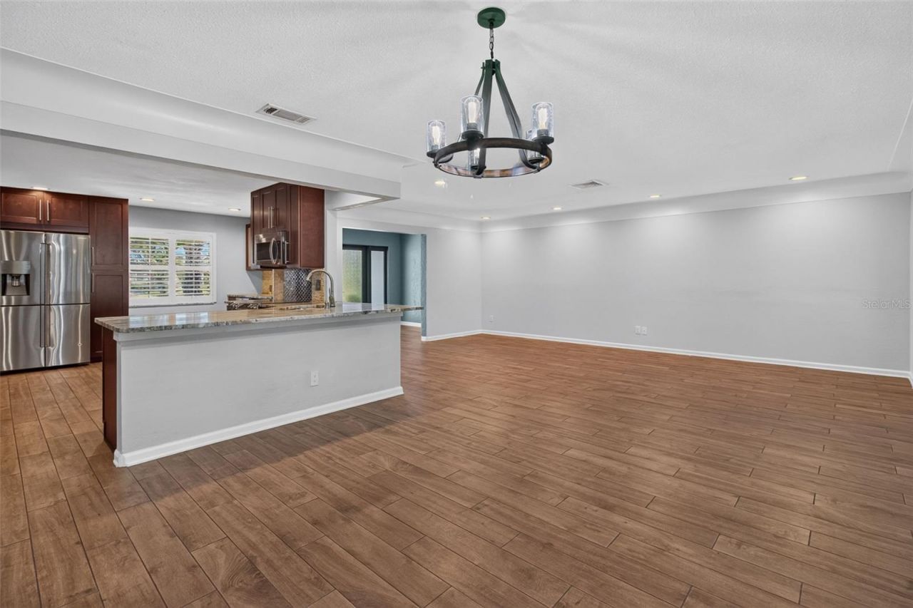 8094 12th Avenue S, Saint Petersburg, FL 33707 Photo