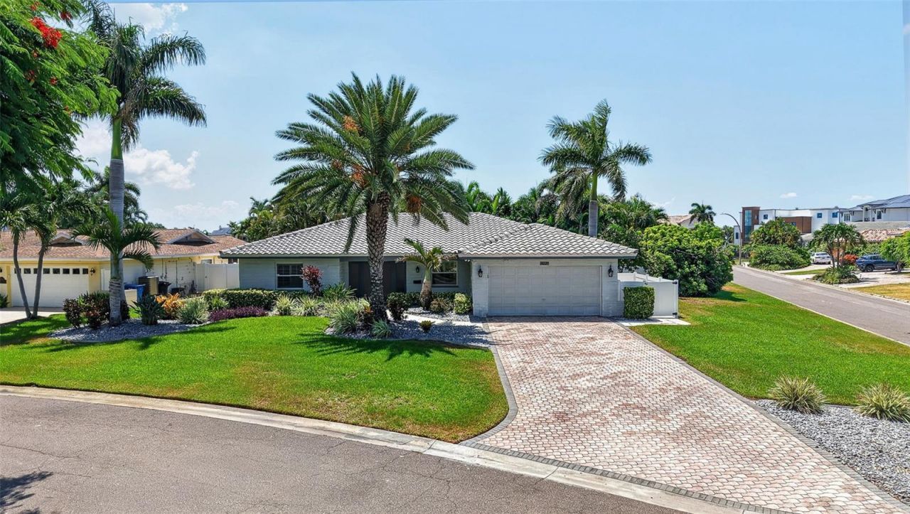 8094 12th Avenue S, Saint Petersburg, FL 33707 Photo