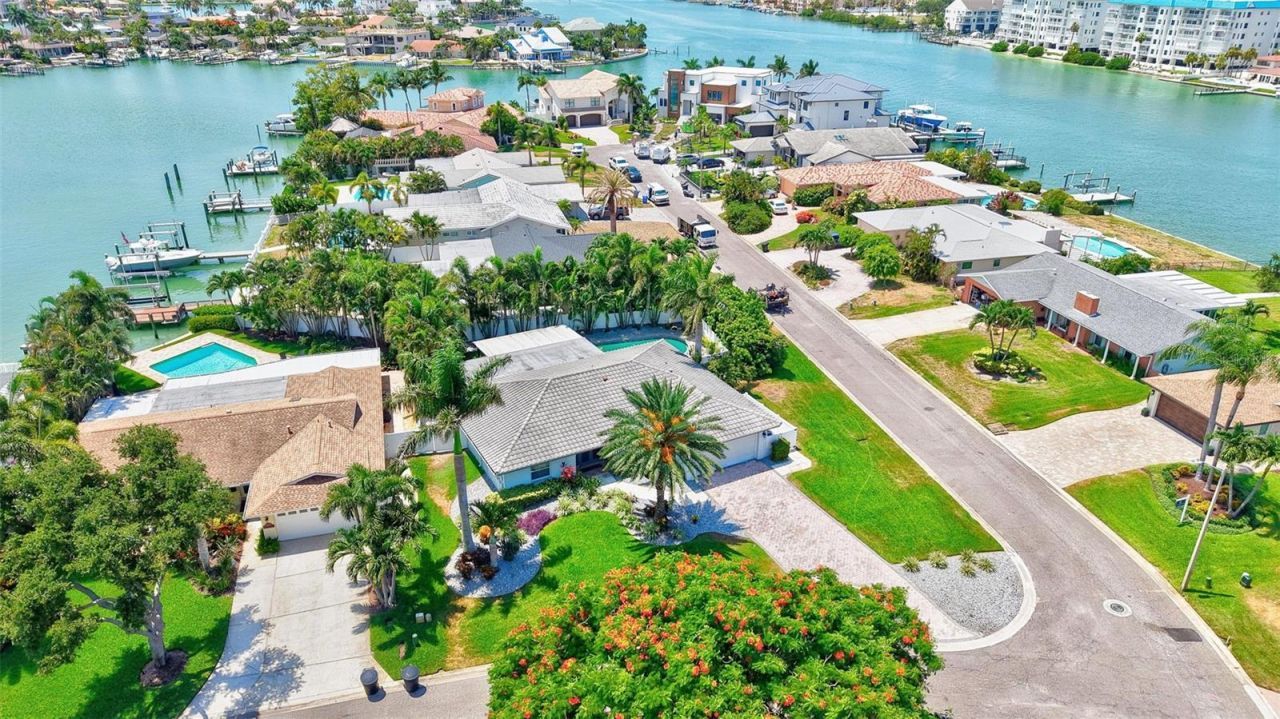 8094 12th Avenue S, Saint Petersburg, FL 33707 Photo