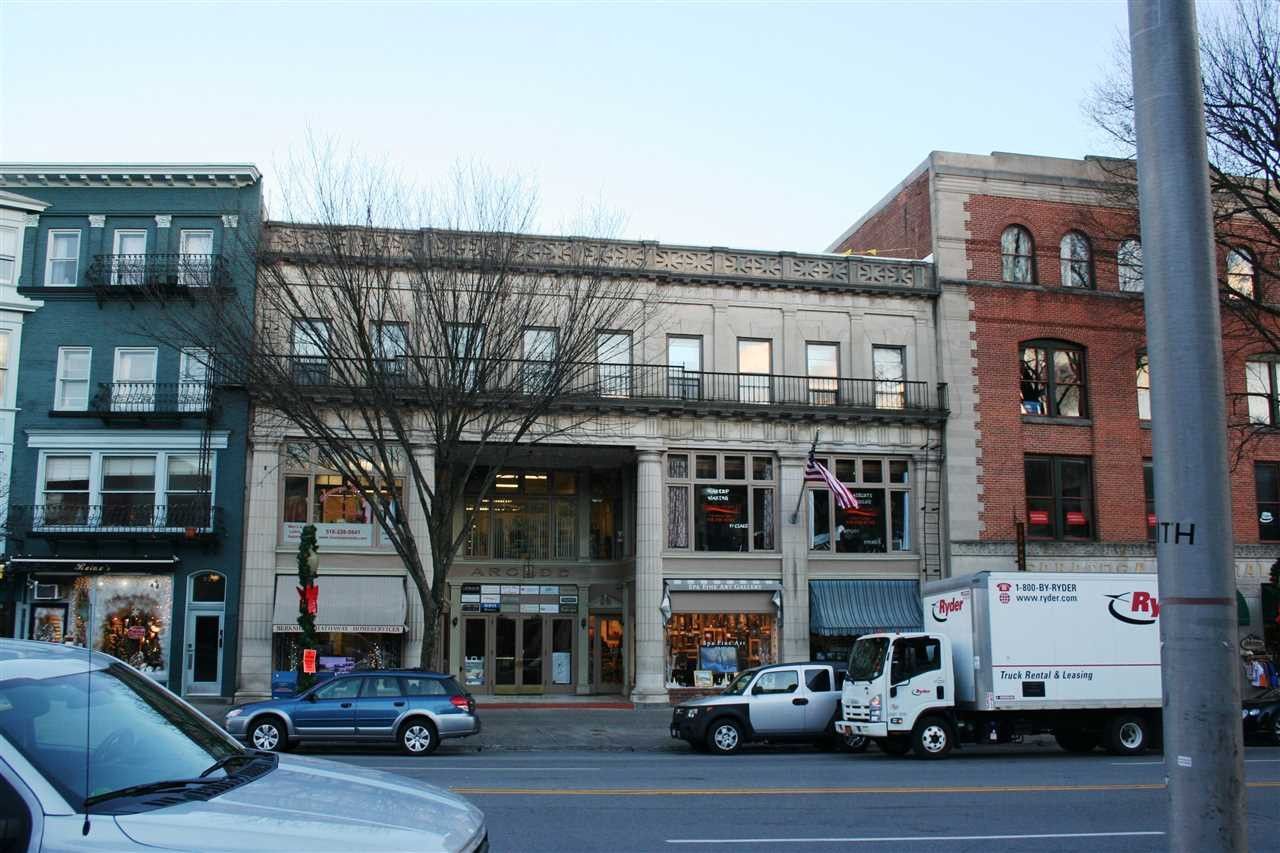 376 Broadway, Unit L3, Saratoga Springs, NY 12866 Main Photo