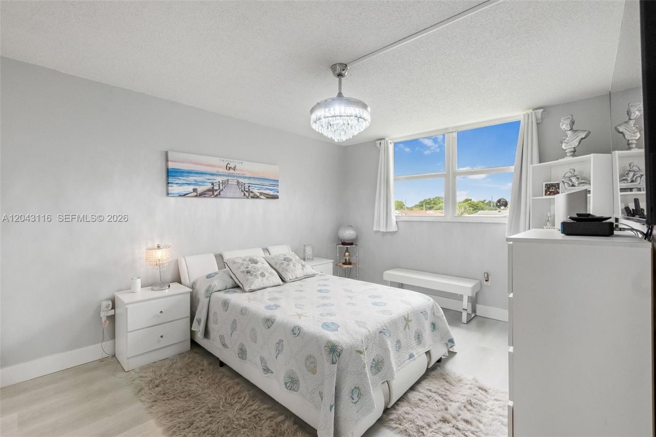 9360 Lime Bay Blvd , Unit 202, Tamarac, FL 33321 Photo