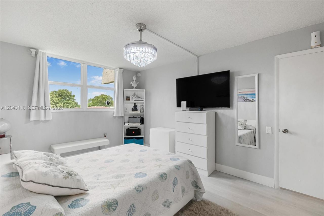 9360 Lime Bay Blvd , Unit 202, Tamarac, FL 33321 Photo