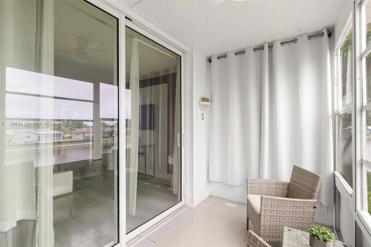 9360 Lime Bay Blvd , Unit 202, Tamarac, FL 33321 Photo